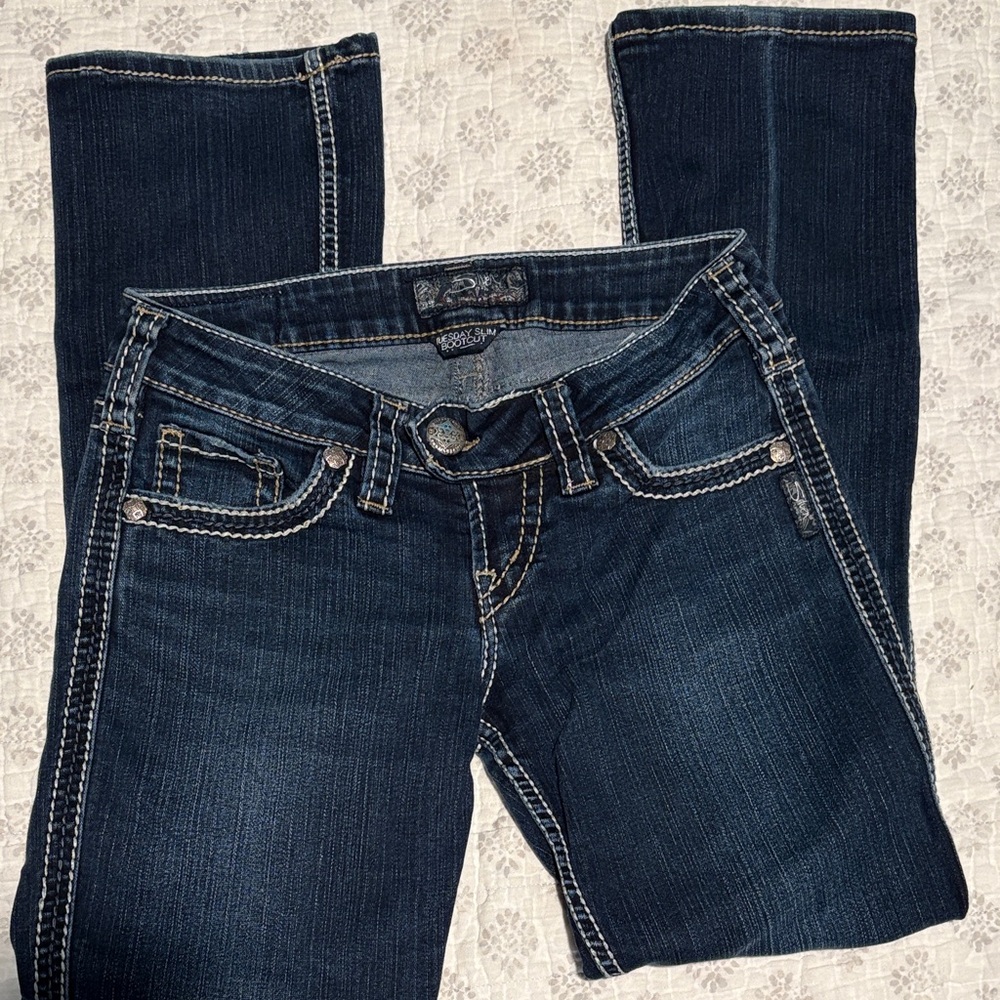 Silver Jeans Women's Dark Indigo Bootcut Jeans with Contrast Stitching